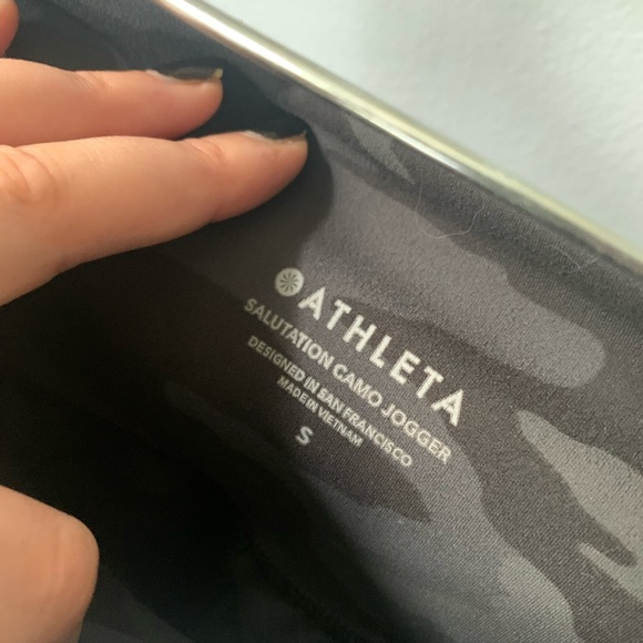 Athleta Salutation Camo Jogger - Picture 5 of 6